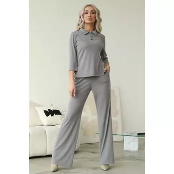 Костюм женский, размер 46, цвет серый