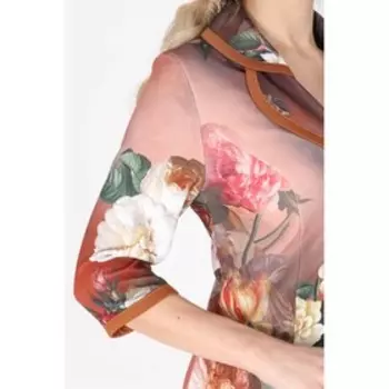 Костюм женский, размер 48