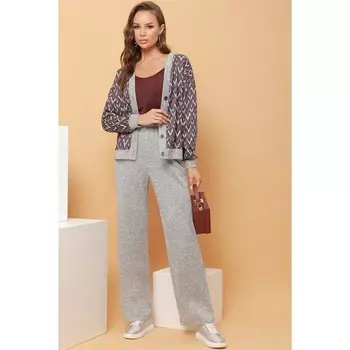 Костюм женский, размер 48