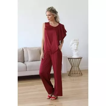 Костюм женский, размер 48