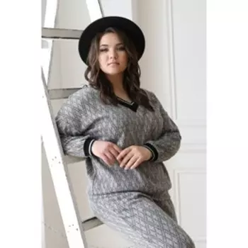 Костюм женский, размер 52