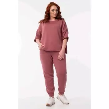 Костюм женский, размер 60, цвет розовый