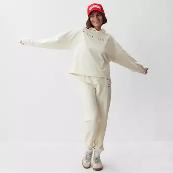 Костюм женский с вышивкой (толстовка, брюки) MIST No regrets, размер 44-46, молочный