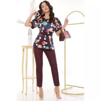 Костюм женский «В ногу», размер 50