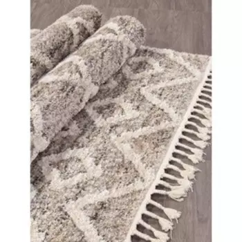 Ковёр прямоугольный Uvita 37336, размер 160x230 см, цвет 070 beige