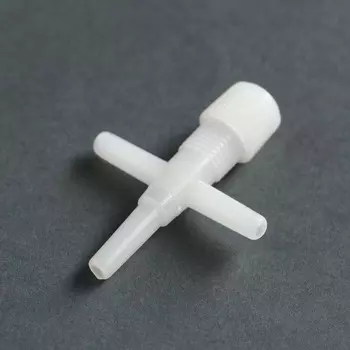 Краник тройник для трубки Ф4 мм, 1 шт.