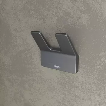 Крючок двойной IDDIS Slide SLIGM20i41, 75х38х70 мм, цвет графит