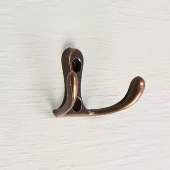 Крючок мебельный ТУНДРА TKd=005, двухрожковый, медь, 5 шт.