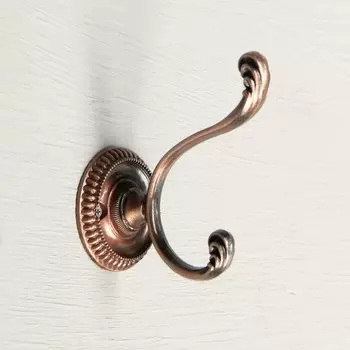 Крючок мебельный ТУНДРА TKd=013, двухрожковый, медь