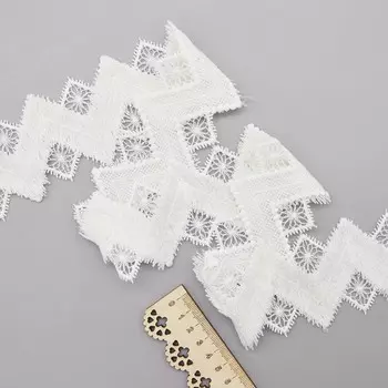 Кружево гипюр с бахромой 5 см/9,14 м (белый)