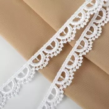 Кружево гипюровое, 13 мм 11 ± 1 м, цвет белый