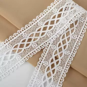 Кружево гипюровое, 40 мм 11 ± 1 м, цвет белый