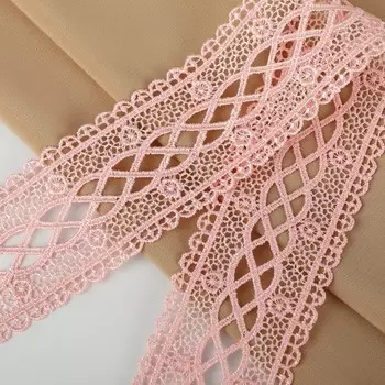 Кружево гипюровое, 40 мм, 11±1 м, нежно-розовое