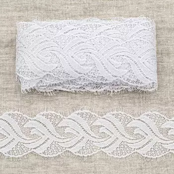 Кружево шантильи на сетке 8 см/15 м (D337 светло-серый)