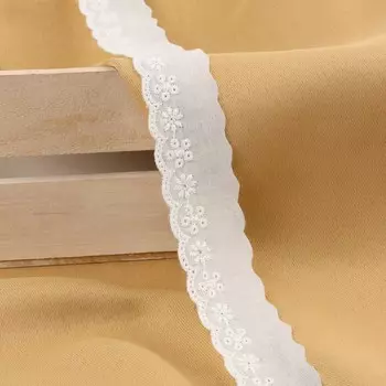 Кружево шитьё, 30 мм, 13.7±1 м, белое