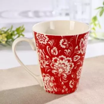 Кружка Доляна «Цветы на красном», 280 мл, фарфор, красная