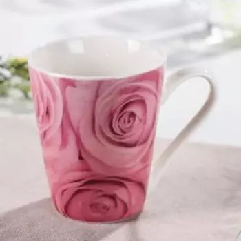 Кружка фарфоровая Доляна «Розы», 320 мл