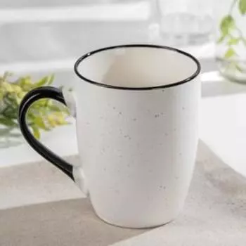 Кружка фарфоровая Доляна «Ведьмочка», 350 мл, цвет белый