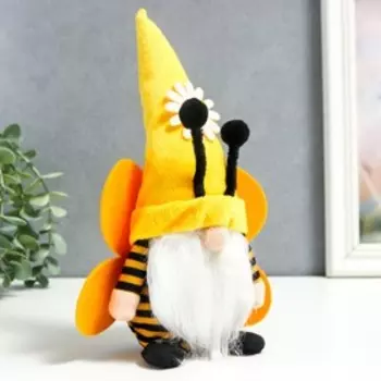 Кукла интерьерная "Гном в колпаке с ромашкой, в костюме пчёлки" 25х8х6 см