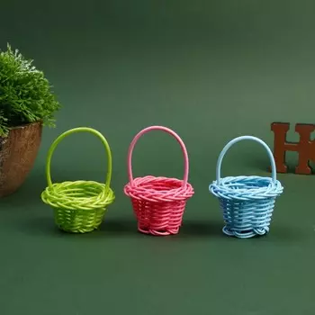 Кукольная миниатюра «Корзинка», цвета МИКС