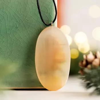 Кулон № 6 "Дракон", овал, селенит