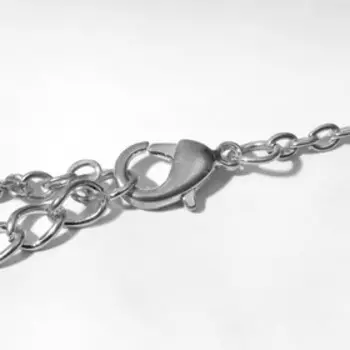 Кулон «Бабочки» вверх, цвет серебро, 42 см