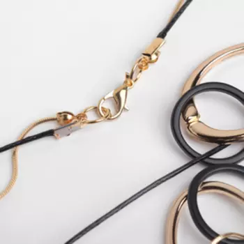 Кулон на цепочке «Цепь», меланхолия, сплетение круги и овалы, чёрный в золоте, 55 см