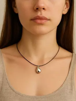 Кулон на шнурке «Капля» тренд, цвет серебро, 40 см