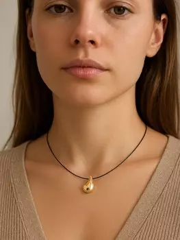 Кулон на шнурке «Капля» тренд, цвет золото, 40 см