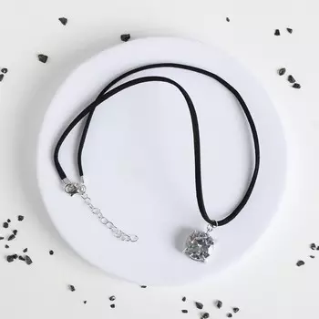 Кулон на шнурке "Кристаллик" крупный, цвет белый в серебре, 44 см