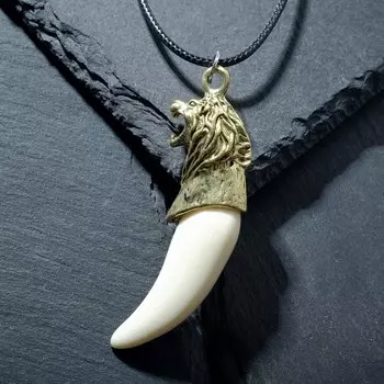 Кулон унисекс «Клык льва», цвет белый в чернёном золоте на чёрном шнурке, 45 см