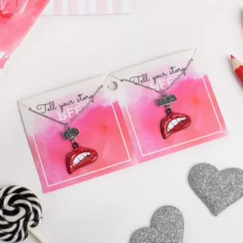 Кулоны «Неразлучники» губы, цвет красно-белый в чернёном серебре, 44 см