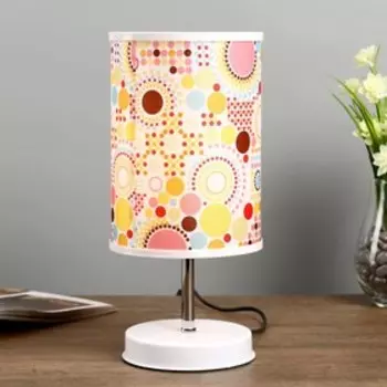 Лампа настольная "Авейро" 1х40Вт Е27 220В белый 14х14х30 см RISALUX