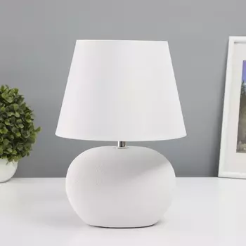 Лампа настольная «Ильфо» 140 Вт Е14 белая19.519.533 см