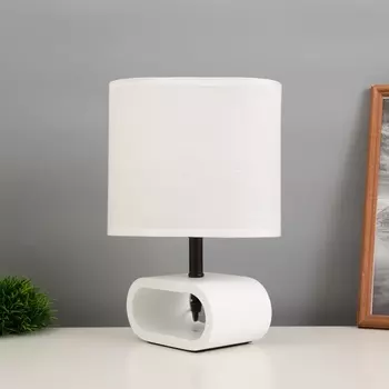 Лампа настольная «Лилит» 140 Вт Е27 белый 11.52030 см