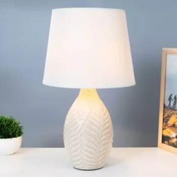 Лампа настольная "Тропики" Е14 1х40Вт бежевый 25х25х42 см 4327202