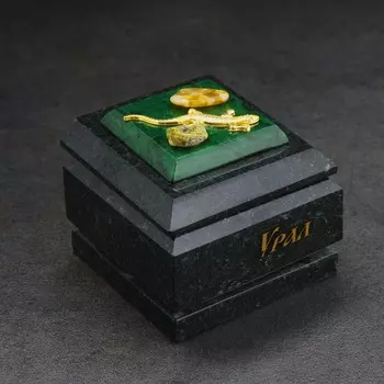 Ларец "Змейка", малый, с бархатом, змеевик