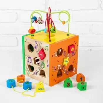 Логический центр с серпантинкой и металофоном