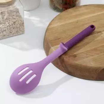 Ложка кулинарная с прорезями Доляна «Мегара», 29 см, цвет фиолетовый