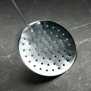 Шумовка для казана «Плов», 30,5 см, деревянная ручка