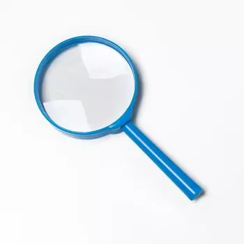 Лупа классическая, линза 60 мм, пластик