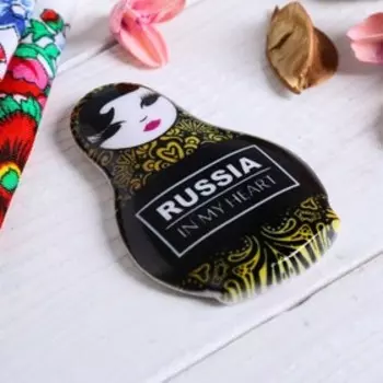 Магнит «Матрёшка. Золотой узор»