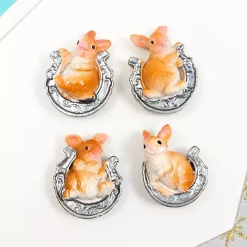 Магнит полистоун "Зайчик в подкове" МИКС 3,3х2,4 см