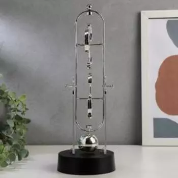 Маятник "Двигатель" 31х10,5х10,5 см