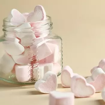 Маршмеллоу в форме сердечек «Тюлениться вместе», 50 г.