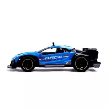 Машина радиоуправляемая RUNNER, эффект дыма, 1:16, работает от аккумулятора, цвета МИКС, уценка