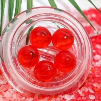 Масло для принятия ванны красное с ароматом клубники, 5 шт., 4 г