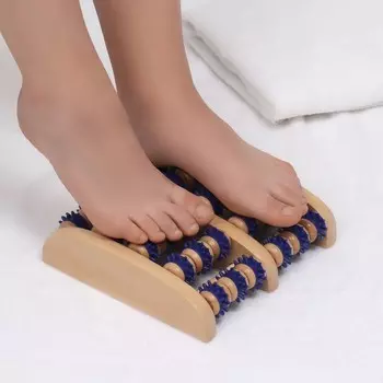 Массажёр для ног «Ножное счастье», 22 20 5,5 см, 5 рядов с шипами, деревянный, цвет синий/бежевый