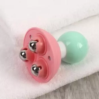 Массажёр, универсальный, 3 магнита, 9,5 × 7 см, цвет МИКС