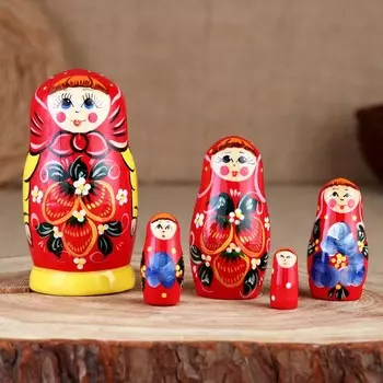 Матрёшка «Земляника», 5 кукольная, 11 см